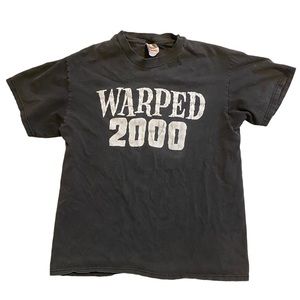 Authentic vintage warped tour 2000 shirt- medium- concert band tee